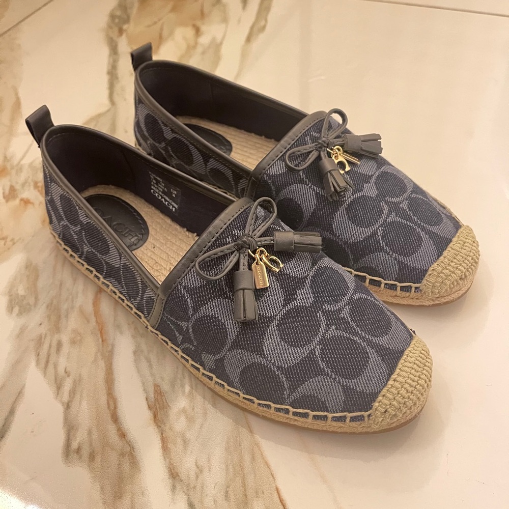 Coach Women’s Carson Espadrille Size 7.5